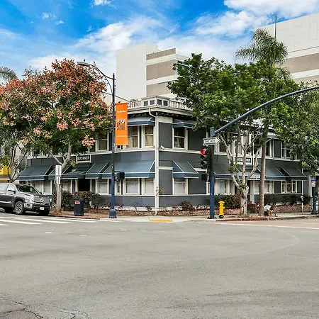 Buckner Hotel-3